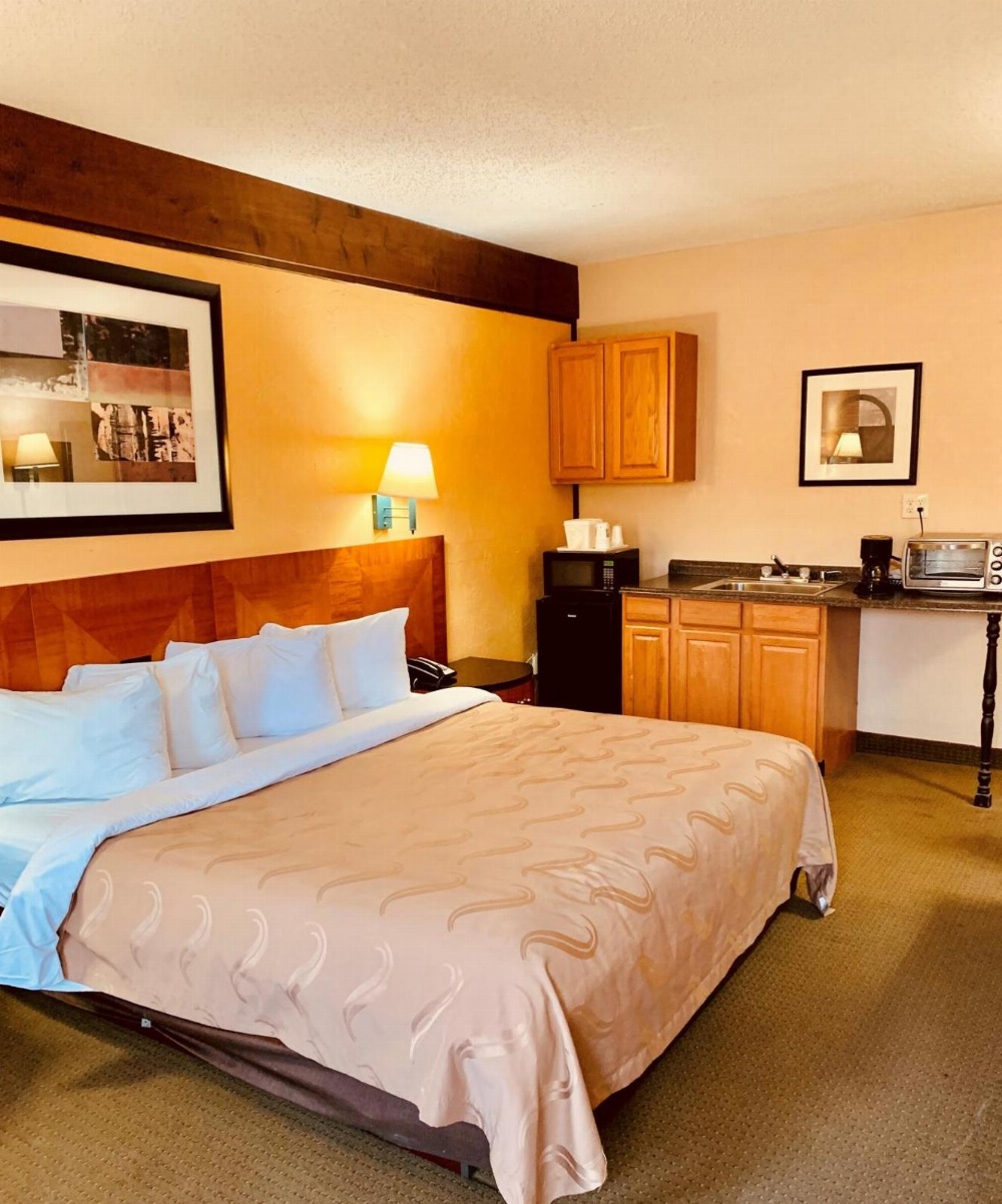 Baymont by Wyndham Front Royal Near Shenandoah National Park Main image